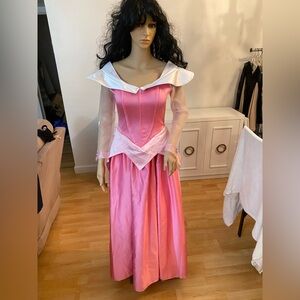 ⭐️Pink Princess Costume!⭐️